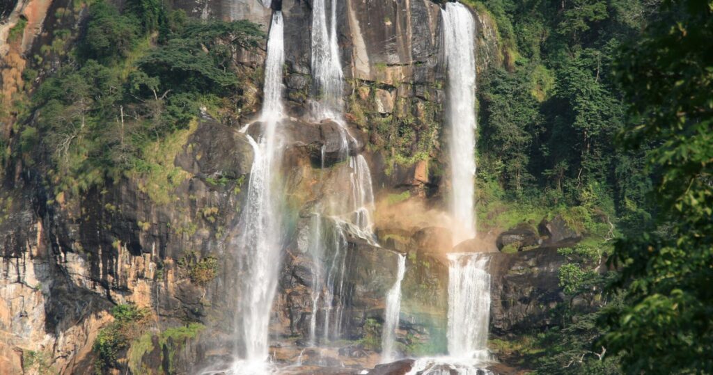 Udzungwa cascata Sanje in Tanzania